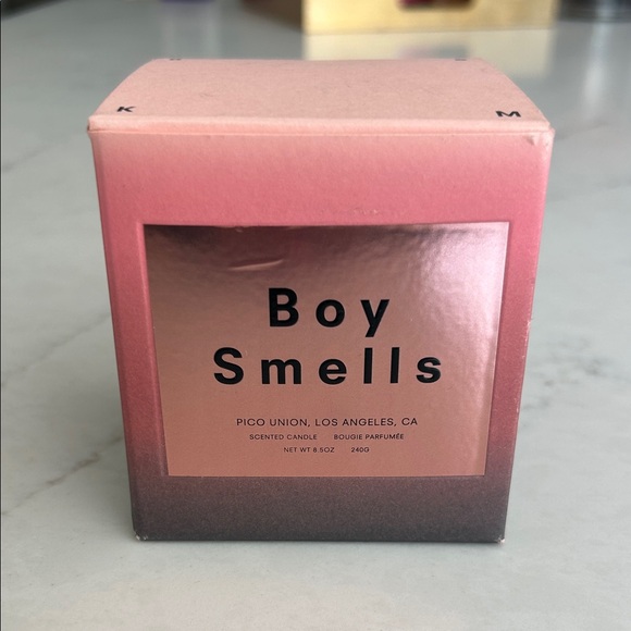 Boy smells slow burn Kasey Musgrave candle - Picture 1 of 7